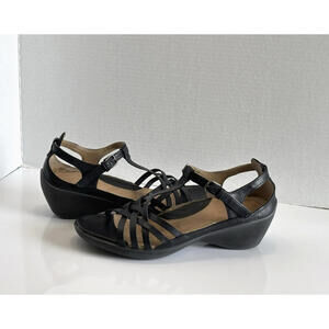 Ecco T-Strap Wedge Sandals Women's 8 Black Leather Comfort Cage Strappy Open Toe